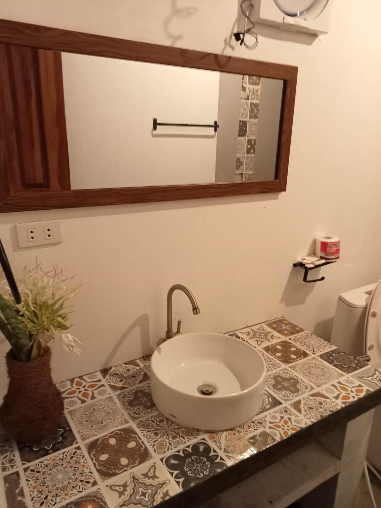 Triangle Huts Otel Pagudpud Dış mekan fotoğraf