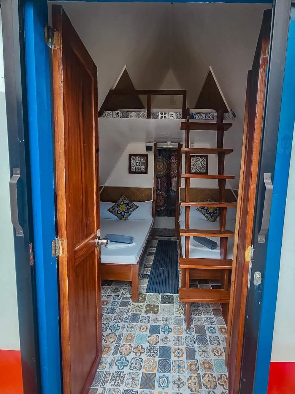 Triangle Huts Otel Pagudpud Dış mekan fotoğraf