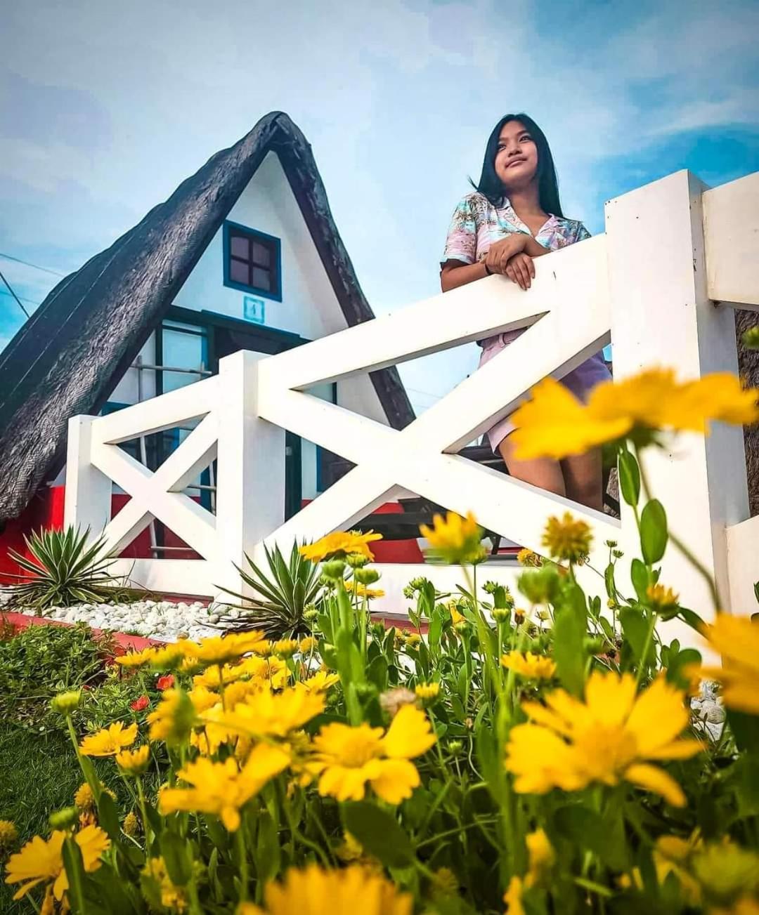 Triangle Huts Otel Pagudpud Dış mekan fotoğraf